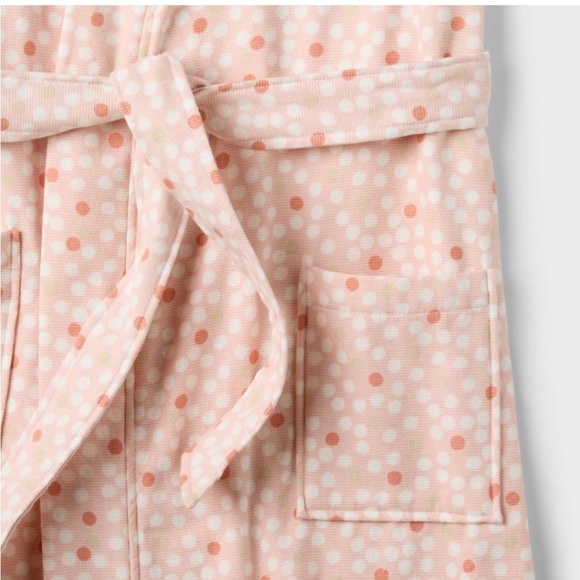 Room Essentials Pink Dotted Bathrobe PERFECT CHRISTMAS GIFT!!  L/XL   NWT - Picture 2 of 3